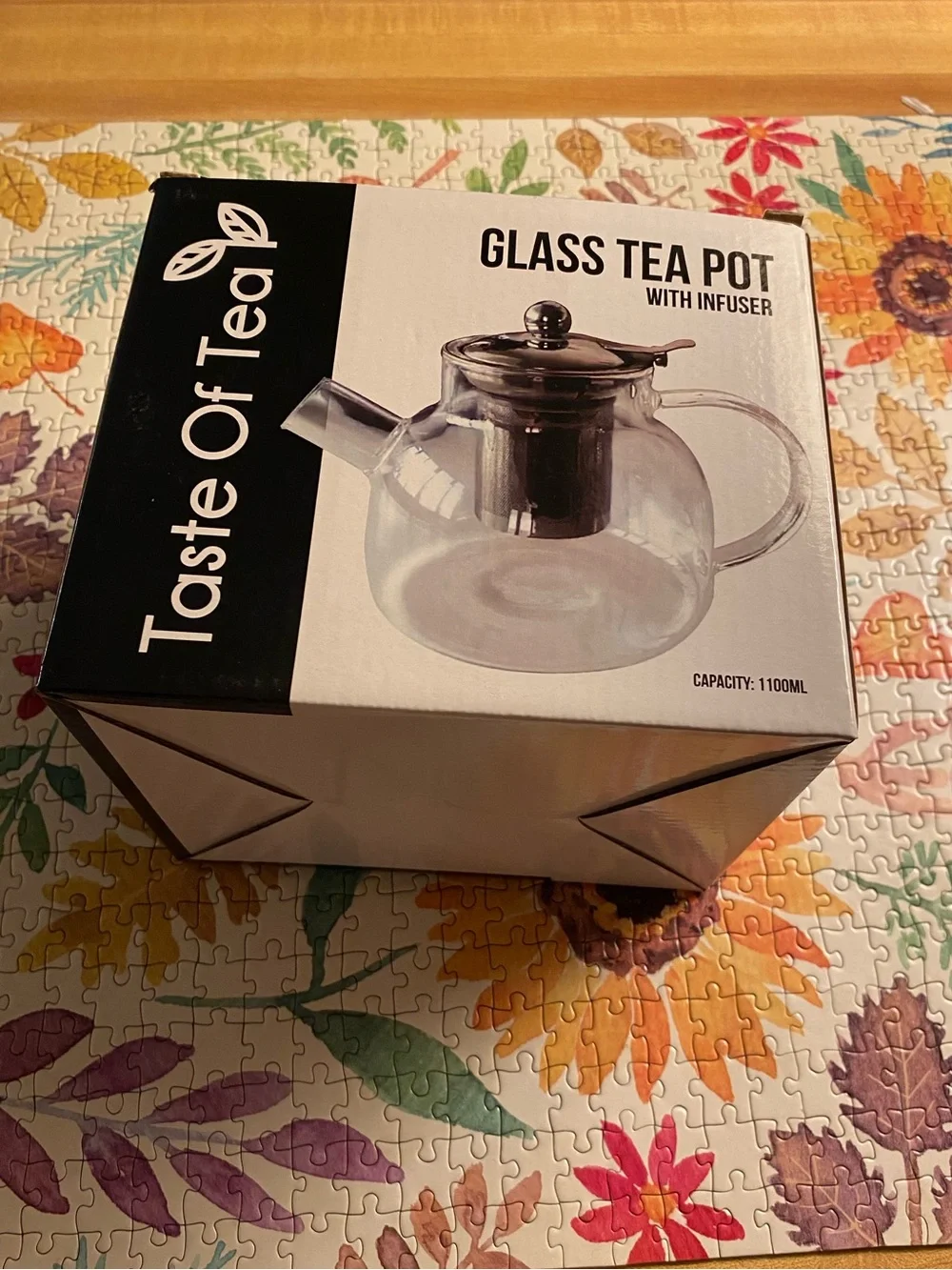 New in Box Taste of Tea Glass Tea Pot Stainless Steel Infuser
